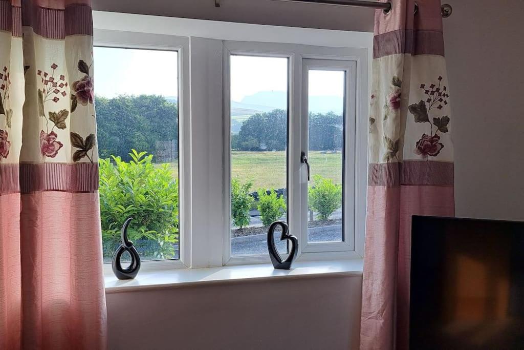 Coolams Villa Ingleton  Bagian luar foto